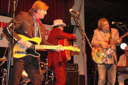 Chuck Mead, Robert Reynolds, Mark Miller